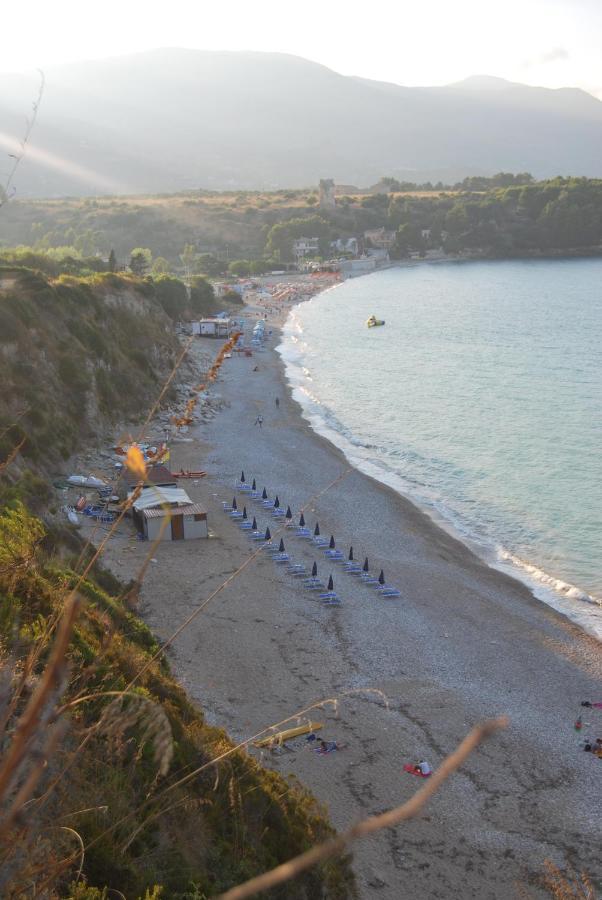 Casa Vacanze La Terrazza Sul Golfo Кастелламмаре-дель-Голфо Экстерьер фото