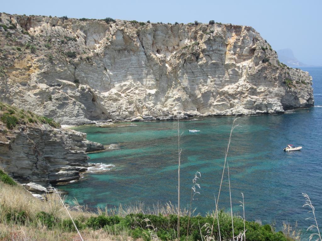 Casa Vacanze La Terrazza Sul Golfo Кастелламмаре-дель-Голфо Экстерьер фото